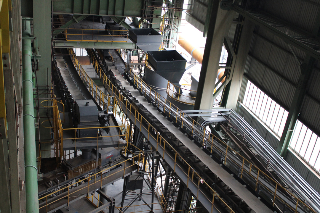 کارخانه تغلیظ سنگ آهن گل گهر و سنگ شکن به ظرفیت 5 میلیون تن در سال